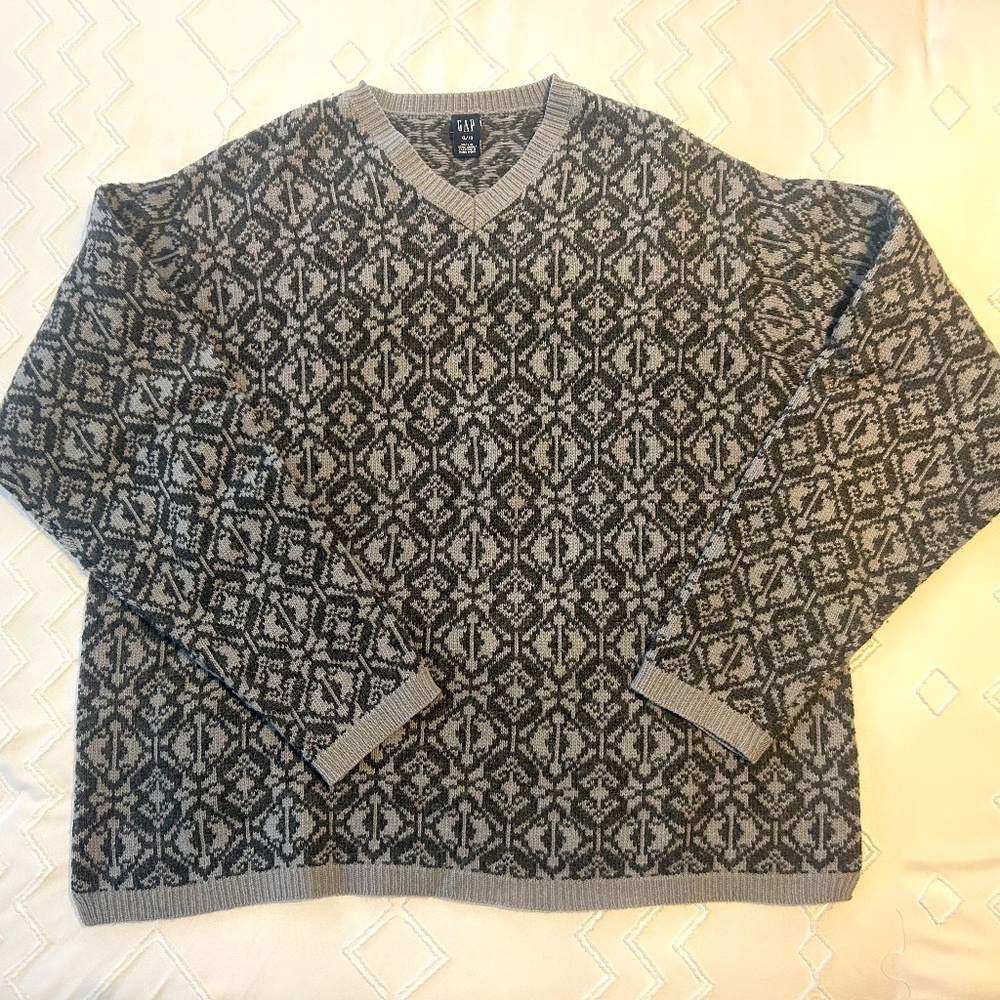 Gap Men's Oversized Sweater